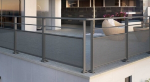 Odyssée
Garde-corps axés remplissages verre, tôle perforée ou tôle laser